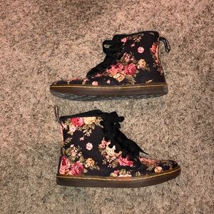 Dr. Martens Floral Sneaker
